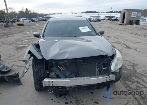 2013 Infiniti G37X z USA, uszkodzony, nr VIN JN1CV6ARXDM761666